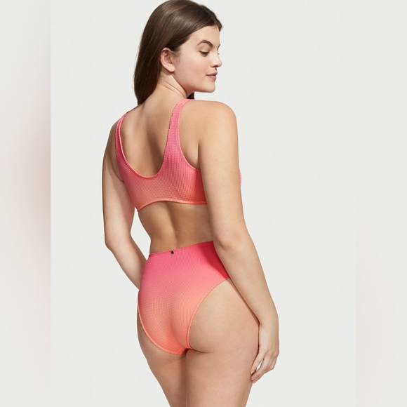 Victoria's Secret The Wave Bikini - Picture 2 of 4